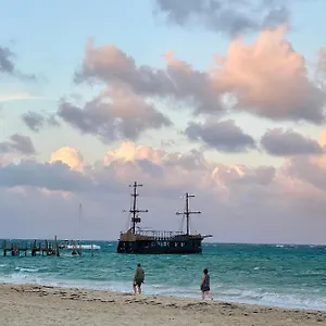 https://ducassi-sol-caribe-bavaro-pool-beach.greaterantilleshotels.net
